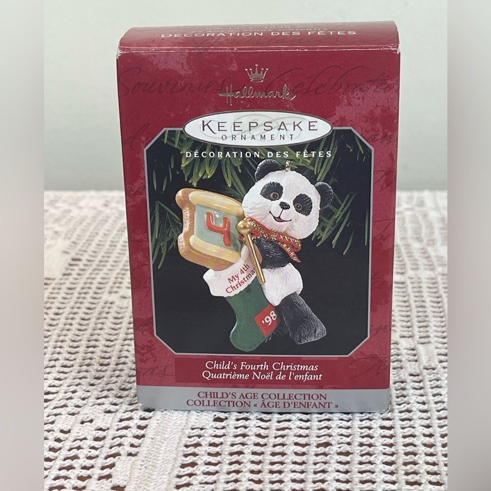 Hallmark Keepsake Child’s Age Collection Fourth Christmas Bear Ornament 1994